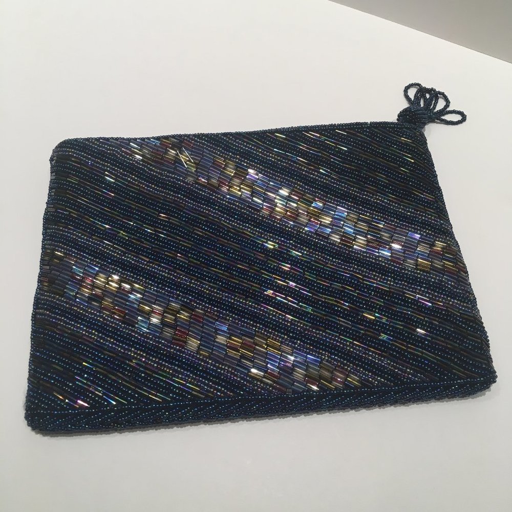 BEADED CLUTCH PURSE